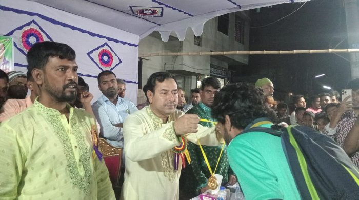 আরাফাত রহমান কোকো স্মৃতি মিনি ক্রিকেট টুর্নামেন্টে চ্যাম্পিয়ন খাঁনটেক ওয়ারিয়রস ক্লাব
